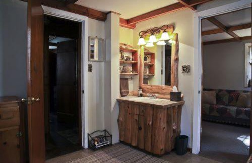 Carp Lake Casa | Cabin #4 - Loon's Landing cabin