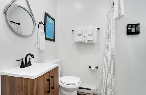 Poudre Park Cabina | Cabin 5- Blue Lake Suite