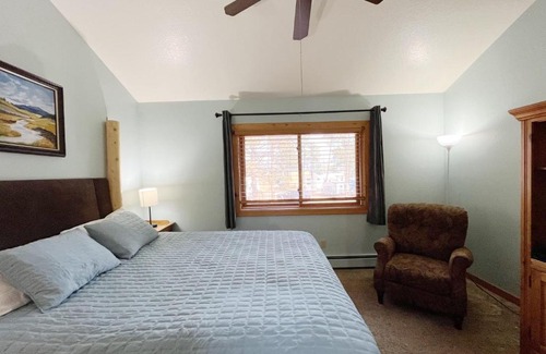 Woodland Park Cama Y Desayuno | Cabin A Suite Bed and Breakfast