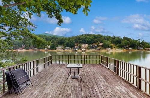 Lake Lure Casa | Cabin at Lake Lure