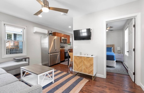 Old Orchard Beach Cabina | Cabin B-Relaxing and Fun 1 bedroom Cabin/Dog Friendly