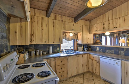 Ponderosa Pines Cabina | Cabin by Rio Grande - 19 Mi to Wolf Creek!