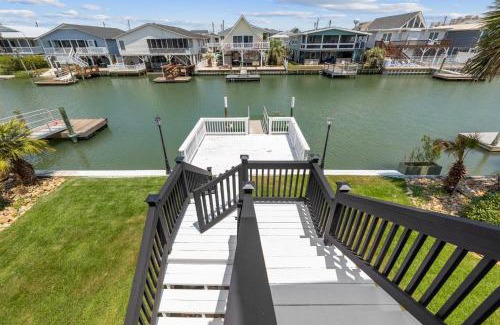 North Myrtle Beach Casa | Cabin by the Sea