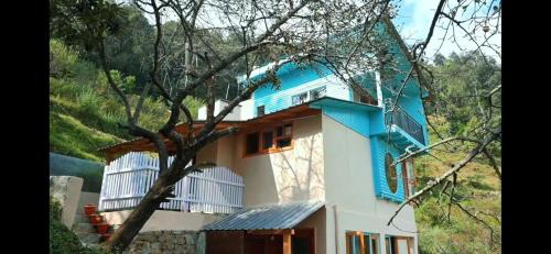 Kaul Casa | Cabin by The Woods - Mukteshwar - Nature - Romantic - Secluded