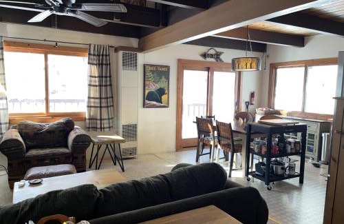 North Upper Truckee Casa | Cabin Close To Hiking Trails And Ski Resorts