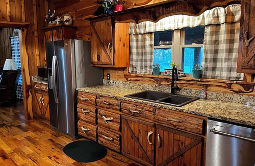 Ponce De Leon Casa | Cabin Creek Ranch/Experience the Country! Silver Dollar City, Branson and more.