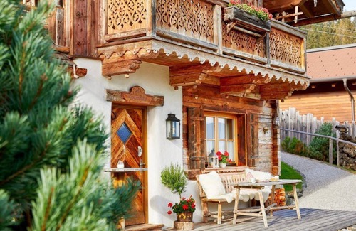 Hundsdorfl Apartamento | Cabin for 2-6 persons (2 bedrooms, 2 bathrooms, 3 WC) - Almdorf Flachau and Promi Alm