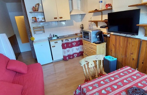 Saint-Pierre-dels-Forcats Apartamento | Vrbo Property