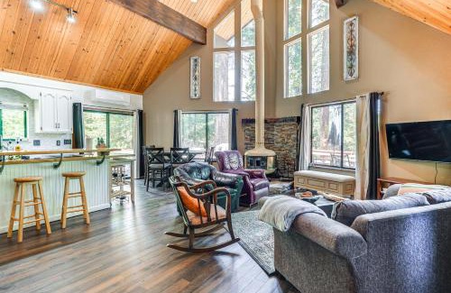 Arnold Casa | Cabin Getaway Near Big Trees Park Game Room, Deck