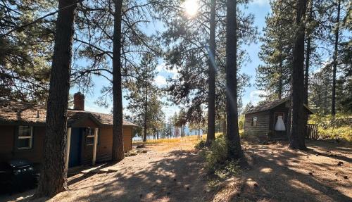 Coeur d'Alene Casa | Cabin Getaway with Lake View!
