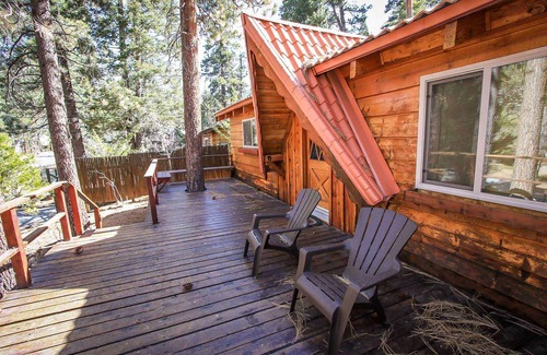 Fawnskin Cabina | Cabin Idle Ours-933 by Big Bear Vacations