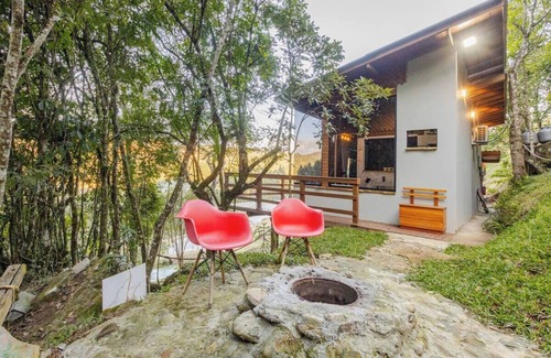 Alfredo Wagner Cabina | Cabin in Alfredo Wagner, an ideal place to reconnect with loved ones.