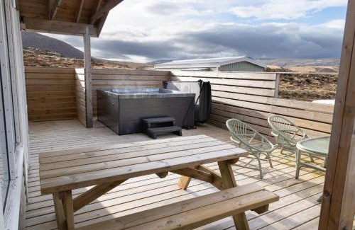 Borgarnes Casa | Cabin in Faukás, west part of Iceland - Birta Rentals