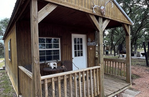 Harper Cabina | Cabin in Harper! Access to hiking and wildlife!