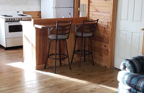 Fifty-Six Cabina | Cabin in Heart of the Ozarks