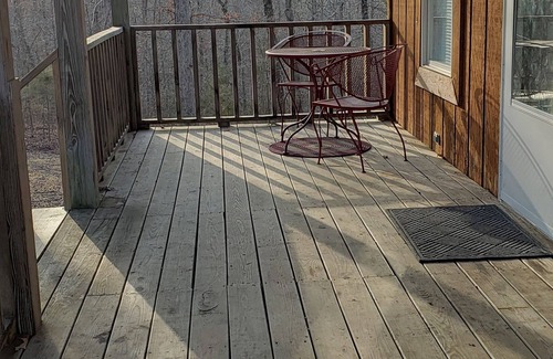Fifty-Six Cabina | Cabin in Heart of the Ozarks