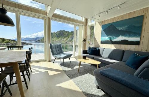 Ballstad Casa | Cabin in Lofoten with spectacular view