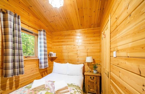 Perth Cabina | Cabin in the Den – your hidden hideaway near Perth