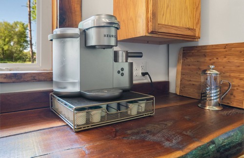 Burdett Cabina | Cabin In the Finger Lakes near the Seneca Lake Wine Trail and Watkins Glen