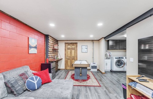 Big Lake Cabina | Cabin In The Woods 2 Bedroom Cabin