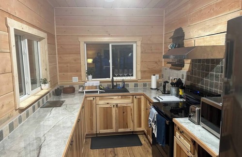 Lone Butte Casa | Cabin in the woods