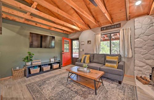 Pine Casa | Cabin in Tonto National Forest Deck and Views!