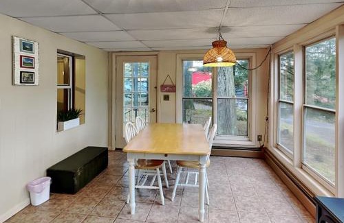 Thayerville Casa | Cabin Lodge