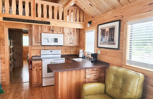 Core Creek Cabina | Cabin: Lower Winter prices! Snowbirds Welcome! Bring your boat for fall fishing