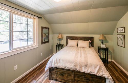 Fish Camp Casa | Cabin minutes from Yosemite