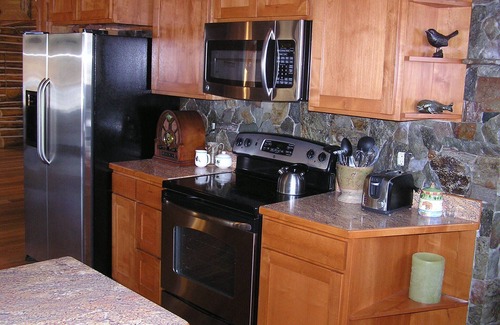 Columbia Falls Cabina | Cabin Oasis, Glacier in 20, Swimming, Mountain Views