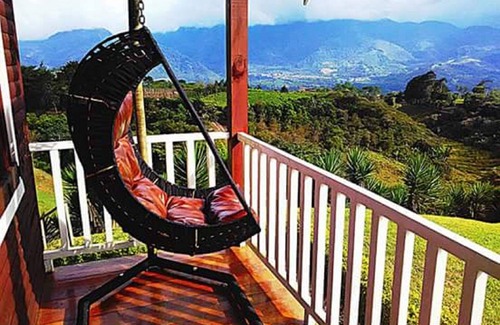 Santiago Cabina | Cabaña en 1. 5 acres de propiedad solo para ti. Relajante. Vista espectacular.