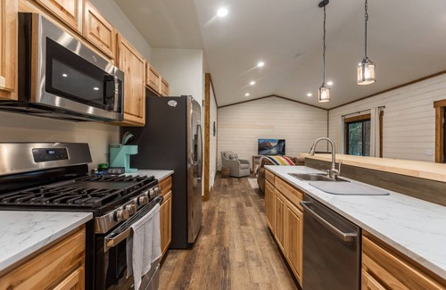 Columbia Falls Cabina | Cabin on 8 acres!