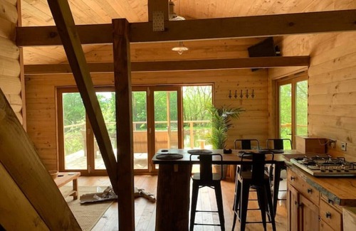 Torrington Cabina | Cabin on a Lake