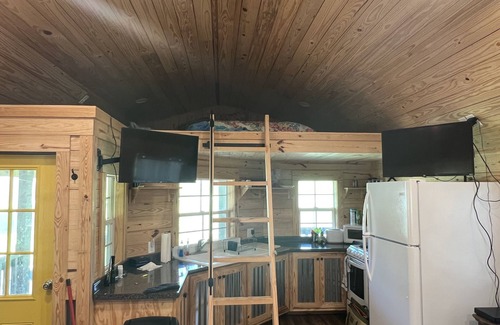 Donalsonville Cabina | Cabin on Lake Seminole with dock and boat launch! Sleeps 6