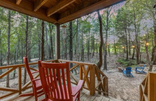 Van Zandt County Casa | Cabin on Seven Acres with a Pond