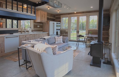 Cookeville Casa | Cabin on the Hill