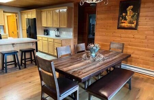 Thayne Casa | Cabin on the Green at Star Valley Ranch Wyoming