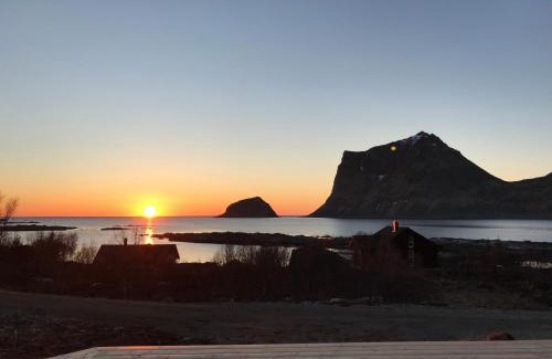 Vestvagøy Casa | Cabin Panorama Lofoten with Jacuzzi Magic view