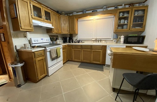 Gadsden Casa | Cabin Retreat at NoccalulaFalls