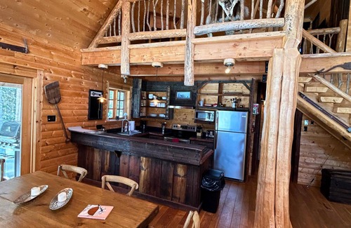 La Malbaie Casa | Cabina Totem - Les Chalets de Môh