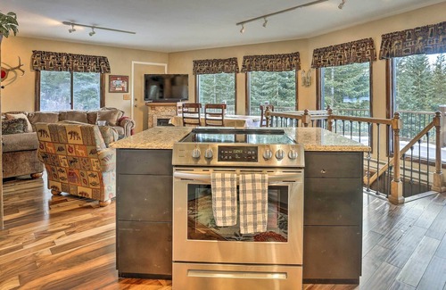 Breckenridge Park Estates Cabina | Cabina Breck aislada con bañera de hidromasaje, ~ 3 Mi. a Main St!