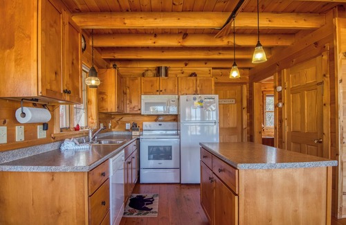 Rangeley Cabina | Hermosa casa en el mirador con vistas increíbles del lago Rangeley