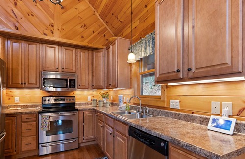Boone Cabina | Cabin with Appalachian Mountain Views