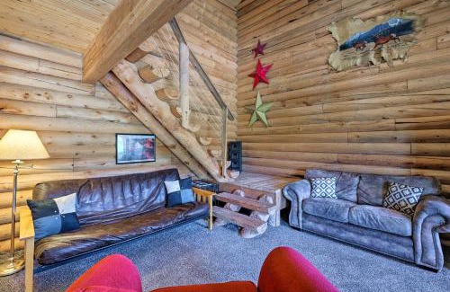 Spanish Valley Casa | Cabin with Fire Pit, Views and BBQ 18 Mi to Moab!
