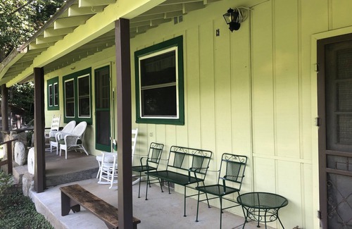 Tuckasegee Cabina | Cabin with private lake access on Cedar Cliff Lake