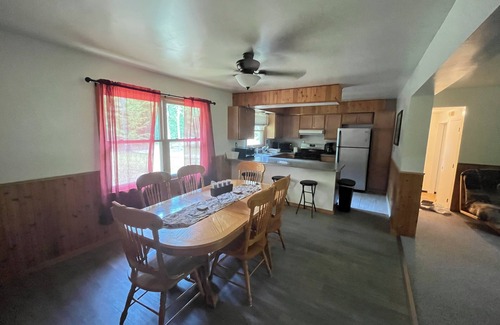 Lake Cabina | Cabin with Private Lake Access