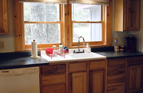 Todd Cabina | Cabin with yard, fireplace, pet friendly, near Boone, New River