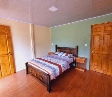 Bahía Drake Cama Y Desayuno | Cabina Corcovado Gittana Tours