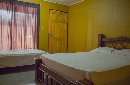 Puerto Jiménez Hotel | Cabinas Carolina