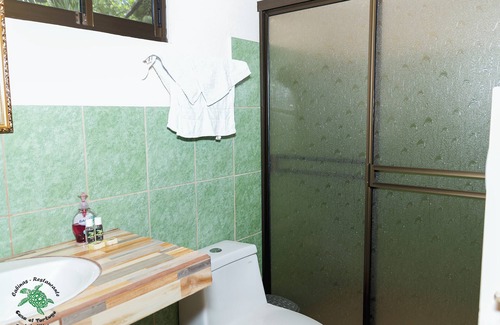 Bahía Drake Hotel | Cabinas Casa El Tortugo